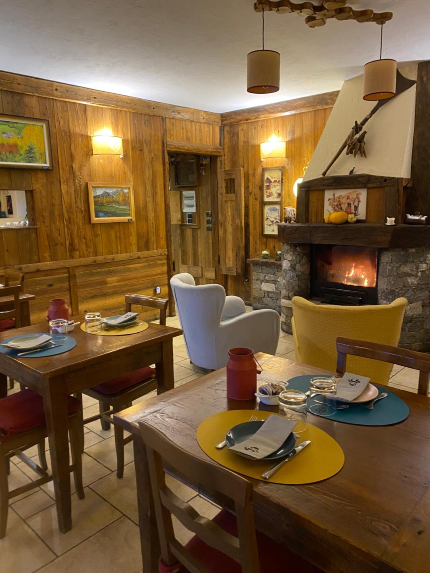 Affittacamere Le Relais De La Grandze Doues Exterior photo