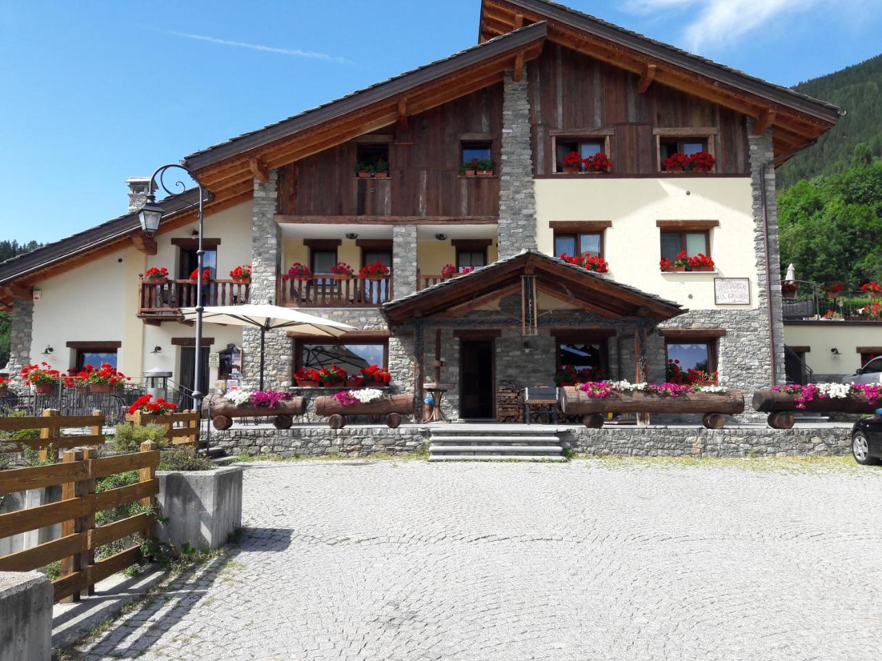Affittacamere Le Relais De La Grandze Doues Exterior photo